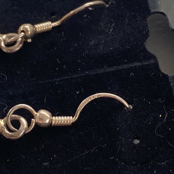 Beautiful Hand Crafted Sterling Silver and Tear Drop Abalone Earrings - Picture 7 of 9